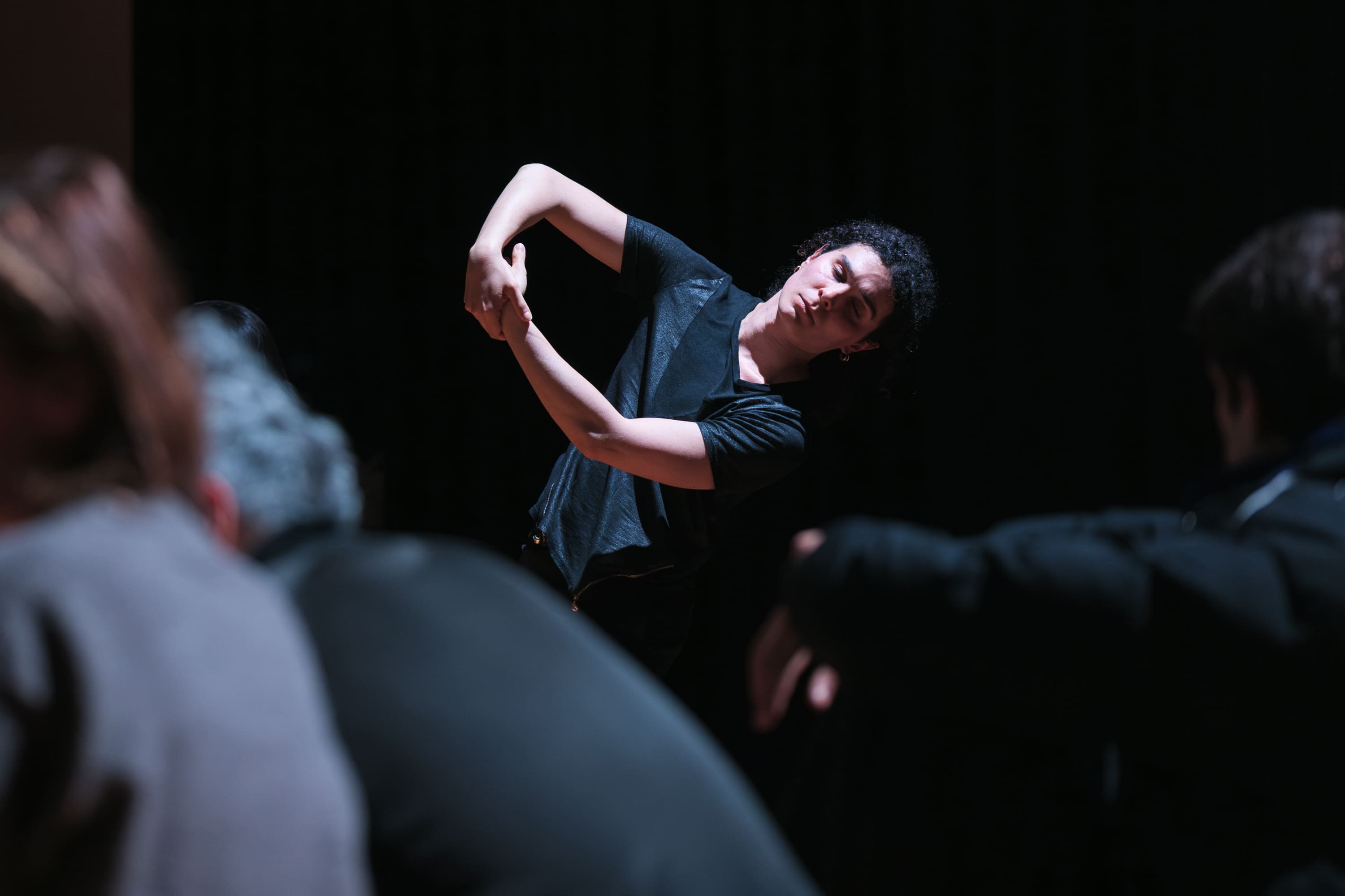 Amparo Gonzalez, light design vinny jones, FOTO Alex Heuvink