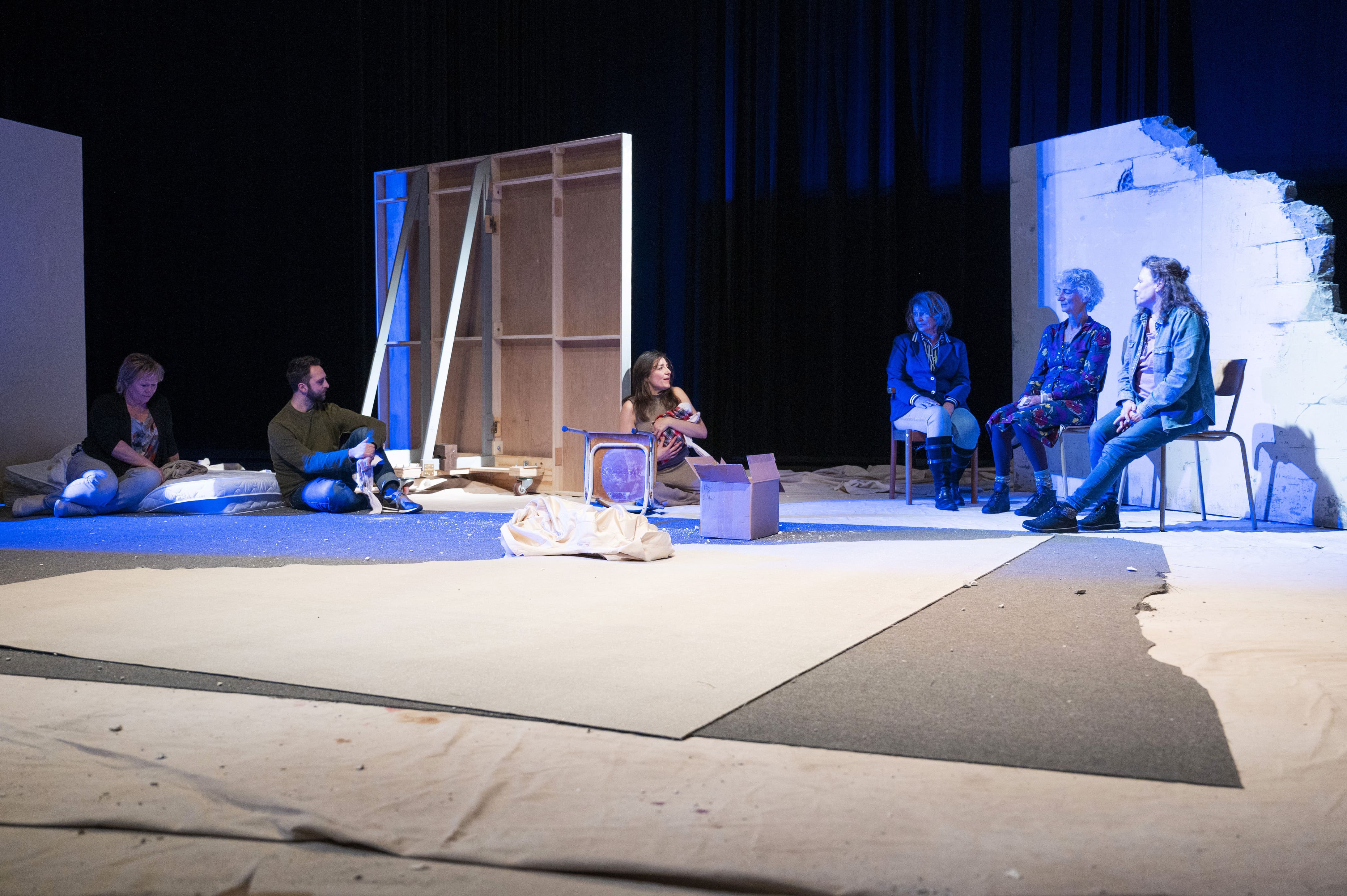 Blue hour, light design vinny jones, foto Karin Jonkers